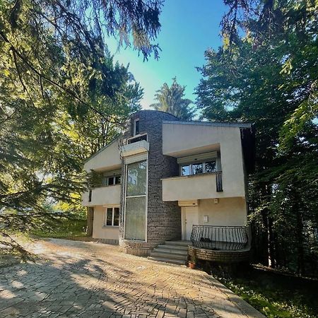 Villa Alexa Borowez Exterior foto